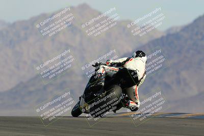 media/May-15-2022-SoCal Trackdays (Sun) [[33a09aef31]]/Turn 9 Backside Set 2 (930am)/